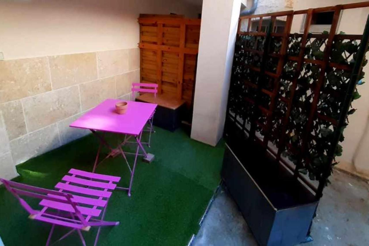 Charming Studio In The Heart Of 아비뇽 외부 사진